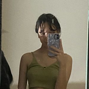 Meet your Posher, Helena